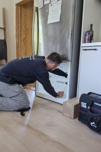 fast fridge repairs